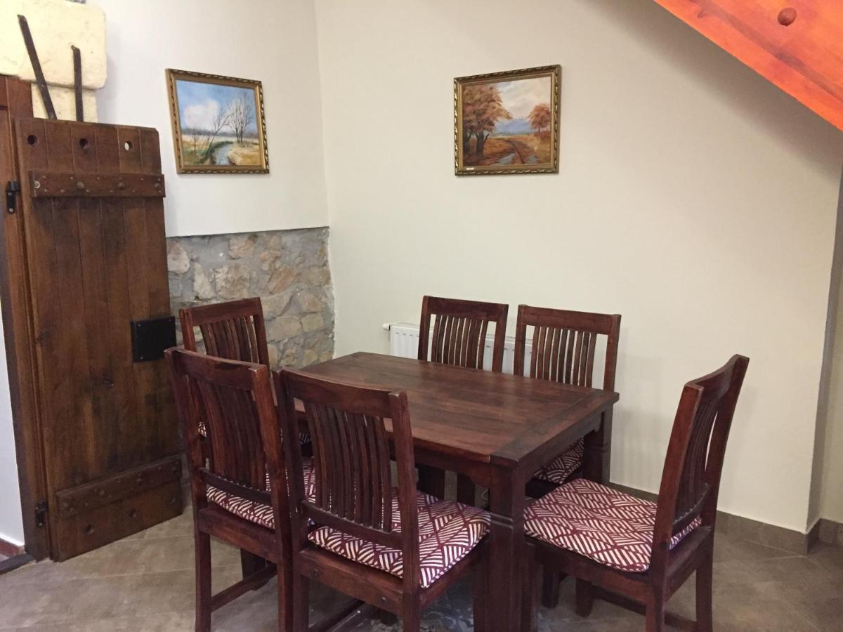 Kikerics Vendeghaz Bed & Breakfast Villany Luaran gambar